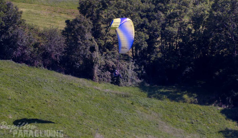 dh32.23-luesen-paragliding-226