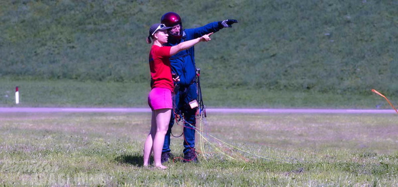 dh32.23-luesen-paragliding-233