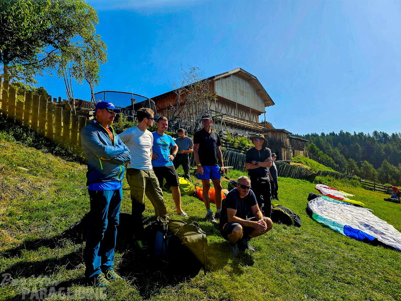 dh34.23-luesen-paragliding-115