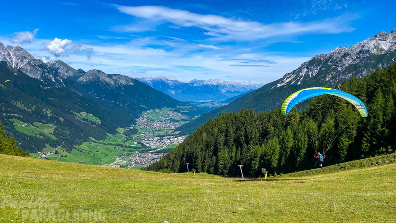 ah35.23-paragliding-stubai-109