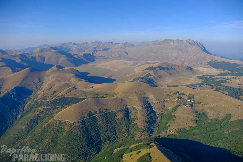 fcf37.23-castelluccio-paragliding-pw-108
