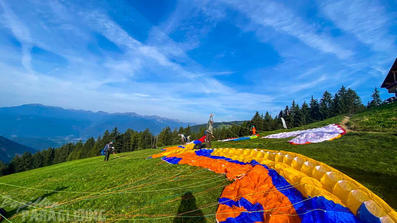 dh37.23-luesen-paragliding-103