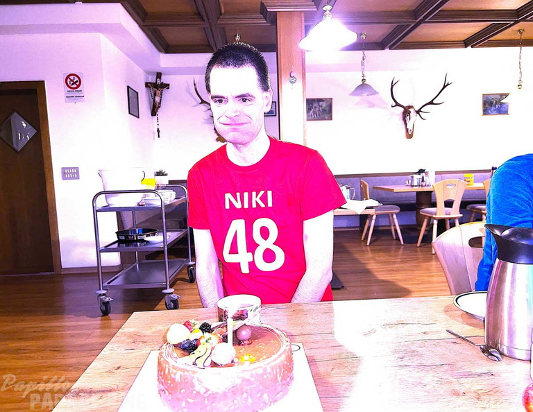NIKI-BILD-63