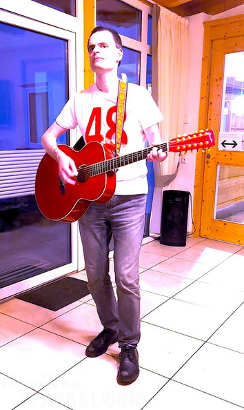 NIKI-BILD-180