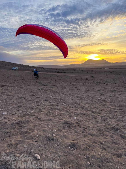 fla49.23-paragliding-lanzarote-168