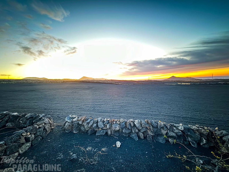 FLA2.24 paragliding-lanzarote-111