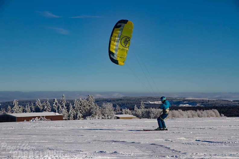 Snowkite-Wasserkuppe-24-01-20-vormittag web-141