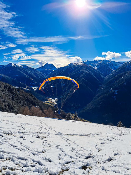 D7.24-luesen-paragliding-105