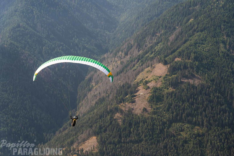 DH24.29-luesen-sommer-paragliding-118