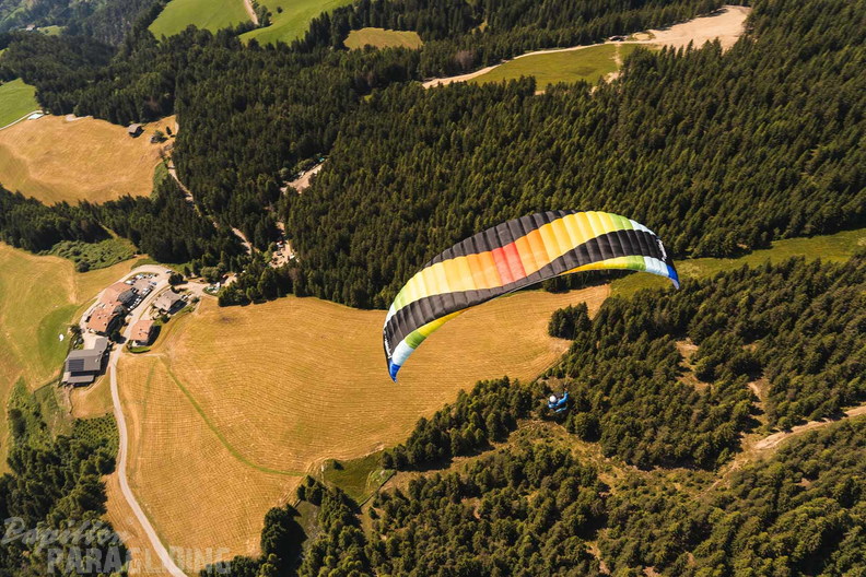 DH24.29-luesen-sommer-paragliding-155