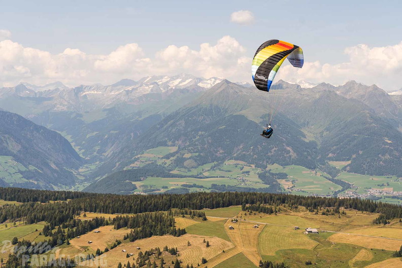 DH24.29-luesen-sommer-paragliding-159