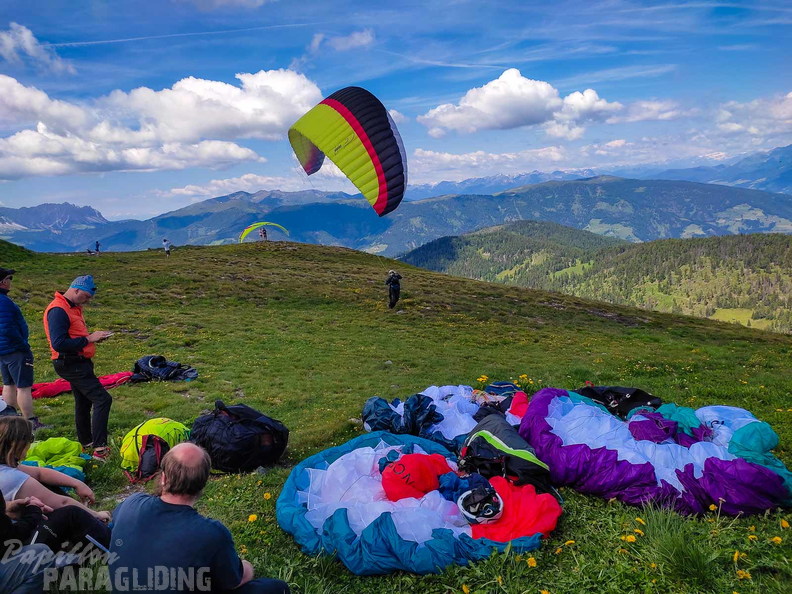 fpx26.24-paragliding-172