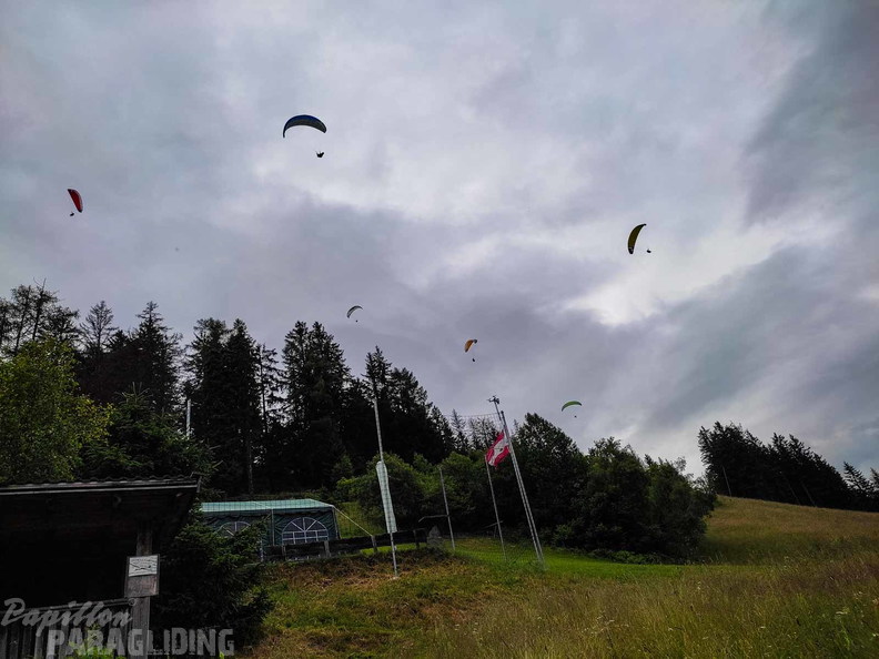 fpx26.24-paragliding-232