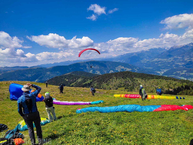 fpx26.24-paragliding-129