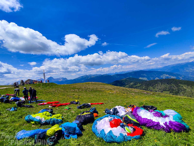 fpx26.24-paragliding-146
