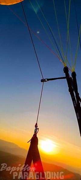 fcf37.23-castelluccio-paragliding-159