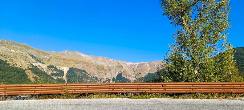 fcf37.23-castelluccio-paragliding-100