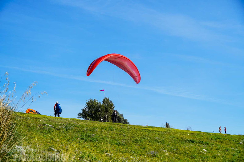 fno42.24-norma-italien-paragliding-157