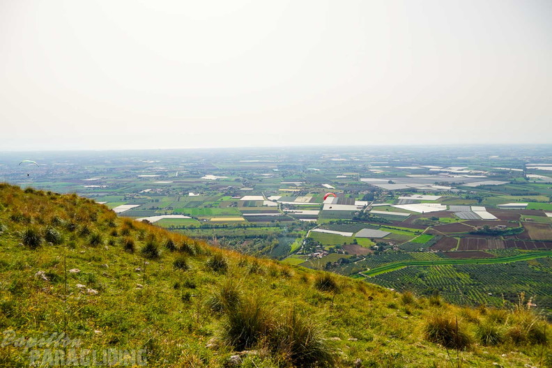 fno42.24-norma-italien-paragliding-301