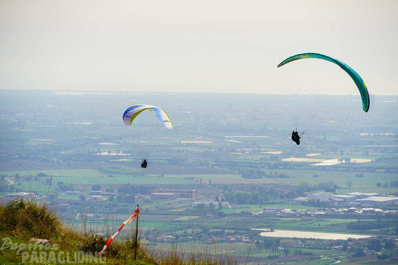 fno42.24-norma-italien-paragliding-308