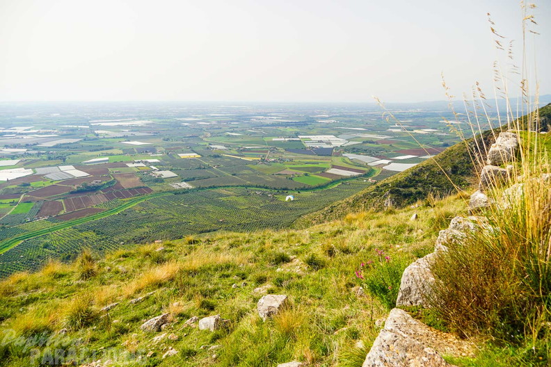fno42.24-norma-italien-paragliding-309