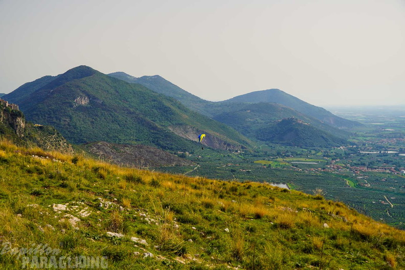 fno42.24-norma-italien-paragliding-332