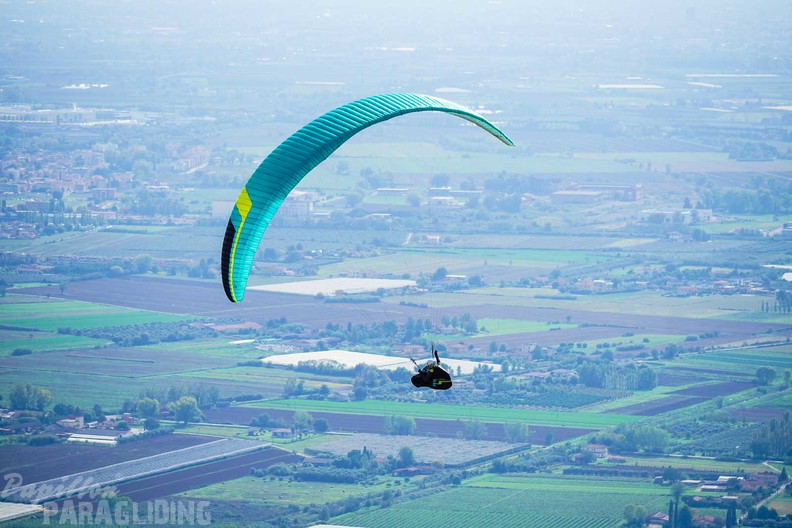 fno42.24-norma-italien-paragliding-361