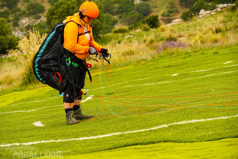 fno42.24-norma-italien-paragliding-417