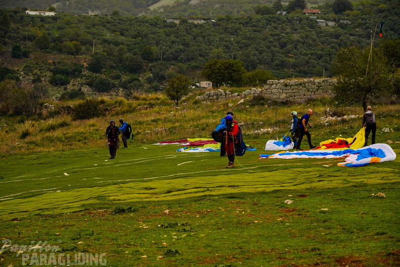 fno42.24-norma-italien-paragliding-453
