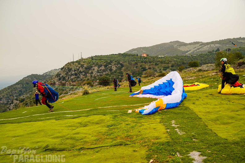 fno42.24-norma-italien-paragliding-460