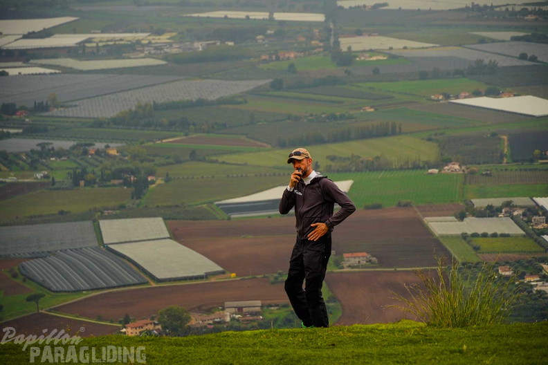 fno42.24-norma-italien-paragliding-465