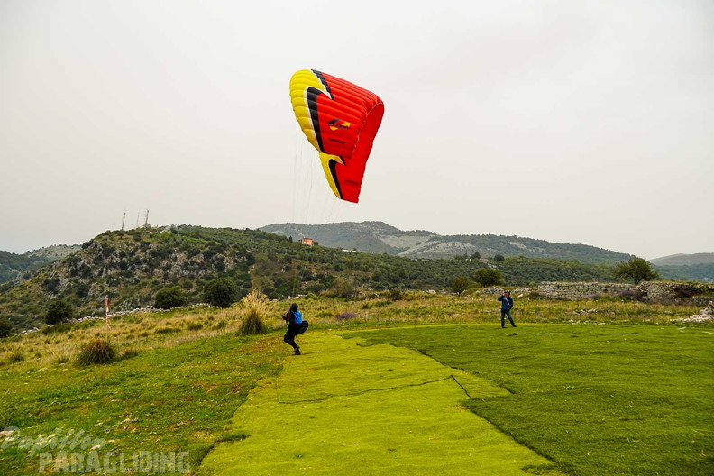 fno42.24-norma-italien-paragliding-512