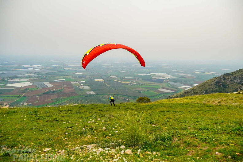 fno42.24-norma-italien-paragliding-526
