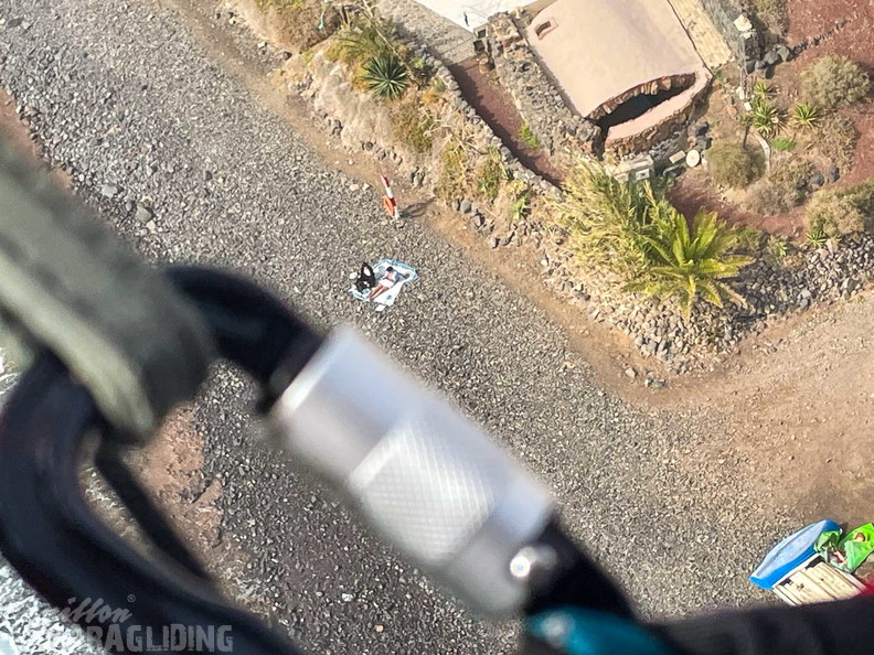 fla52.24-paragliding-lanzarote-116