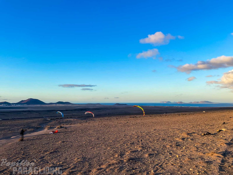 fla4.25-Lanzarote-Paragliding-Groundhandling-108