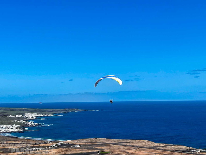 fla8.25-gleitschirm-lanzarote-143