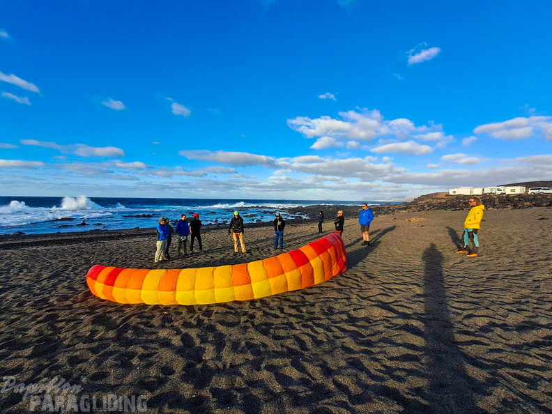 fla8.25-gleitschirm-lanzarote-111.jpg