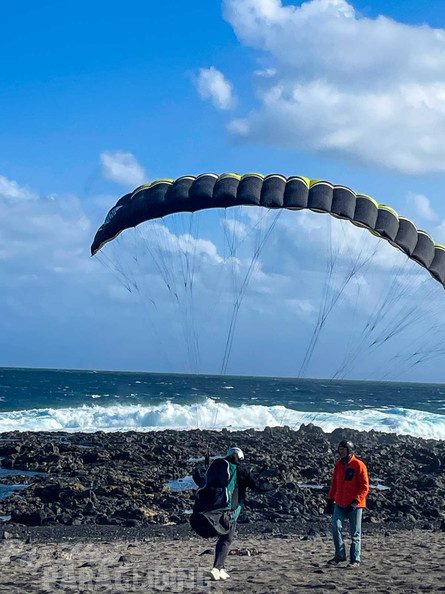 fla13.25-paragliding-lanzarote-groundhandling-131