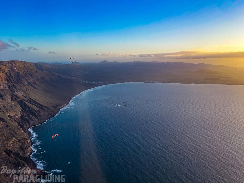 fl14.25-lanzarote-paragliding-108