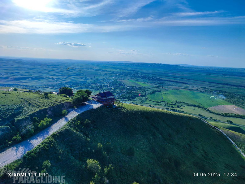 fka23.25-kasachstan-papillon-paragliding-as-360