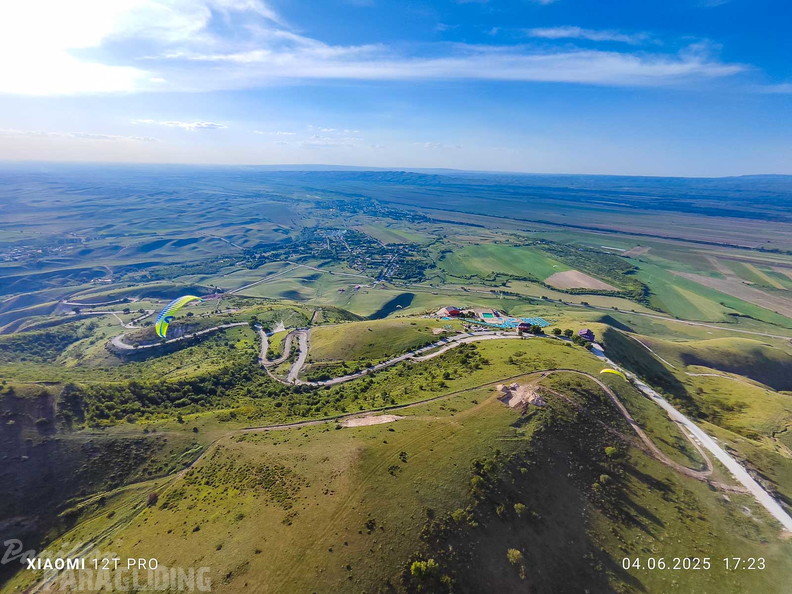 fka23.25-kasachstan-papillon-paragliding-as-372