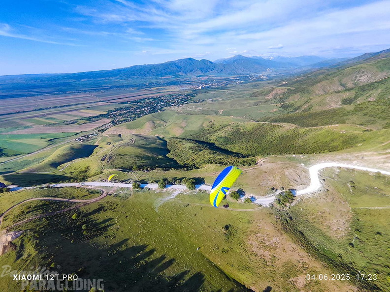 fka23.25-kasachstan-papillon-paragliding-as-375
