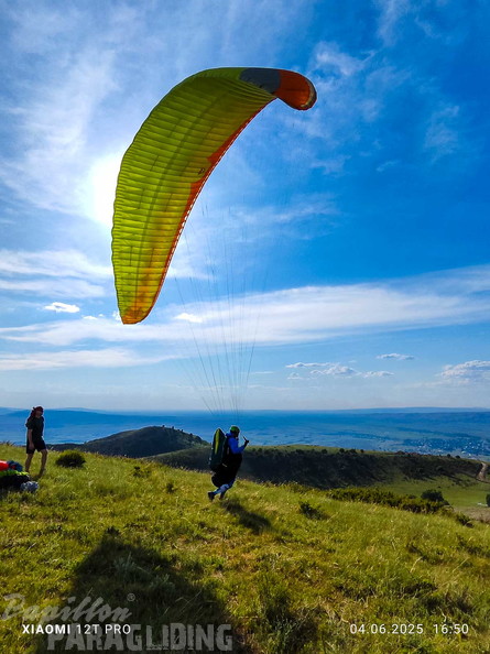fka23.25-kasachstan-papillon-paragliding-as-383