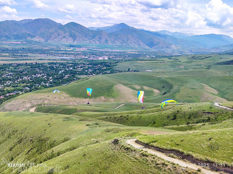 fka23.25-kasachstan-papillon-paragliding-as-395