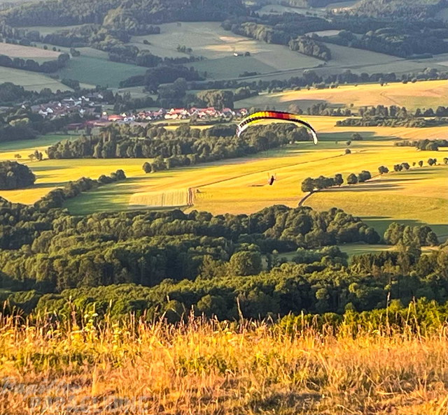 rk27.25-gleitschirm-kombikurs-wasserkuppe-109