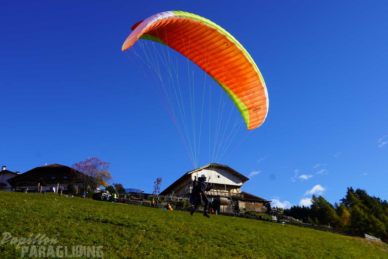 dh43.25-luesen-paragliding-243