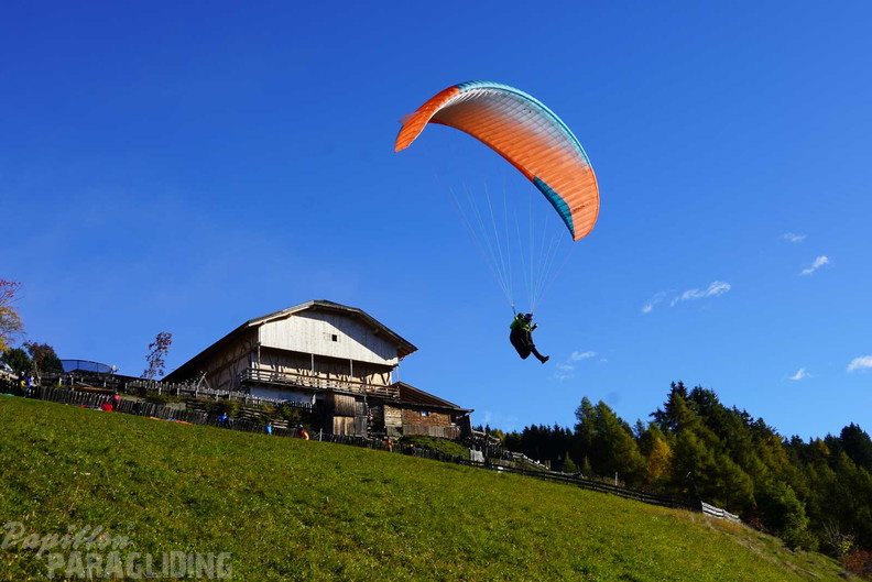 dh43.25-luesen-paragliding-265