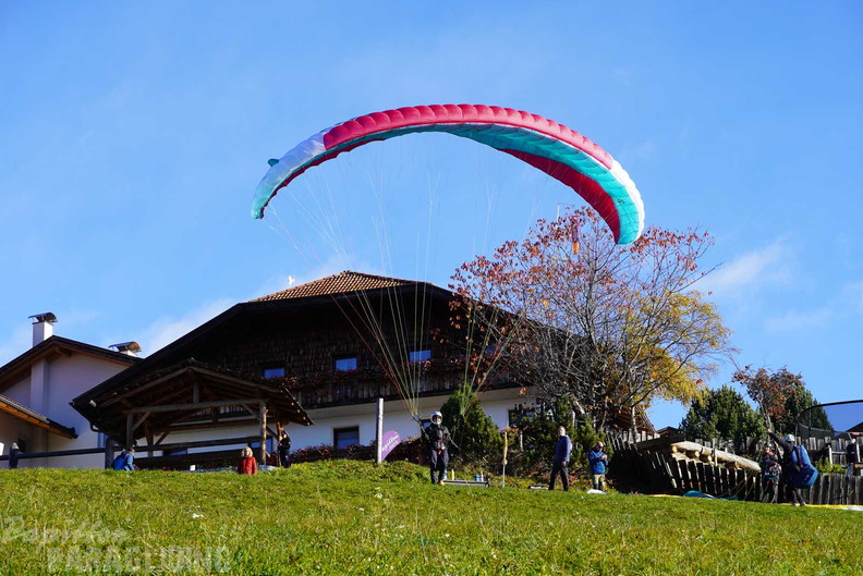 dh43.25-luesen-paragliding-289