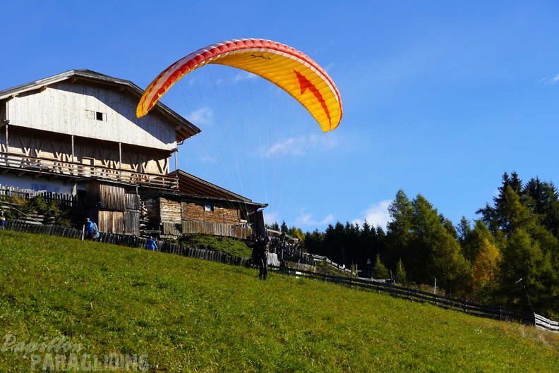 dh43.25-luesen-paragliding-314