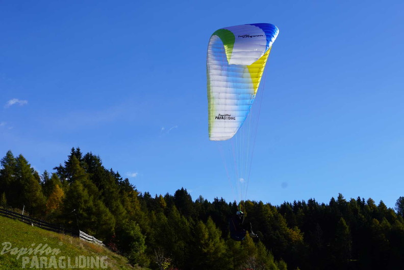 dh43.25-luesen-paragliding-325